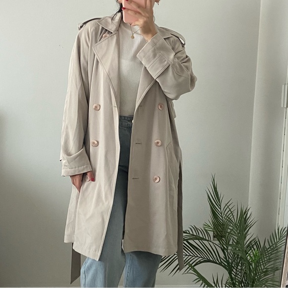 VINTAGE Beige Belted Trench Coat -Size 7 - Picture 4 of 11